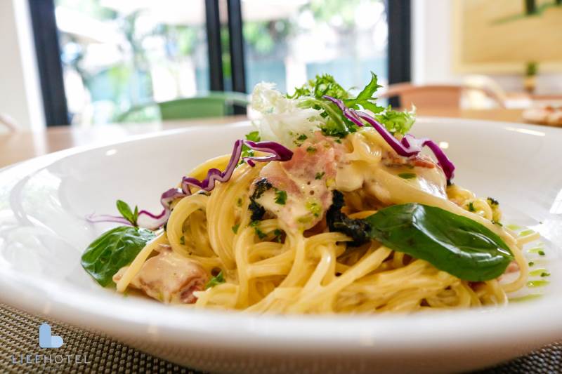 Vietnam Eataly Restaurant Rooftop Bar 30 57B Nguy n C u V n Qu n 1 